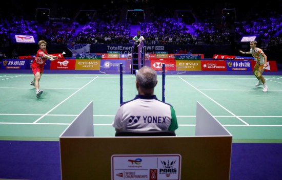 国际舞台的 国际舞台的